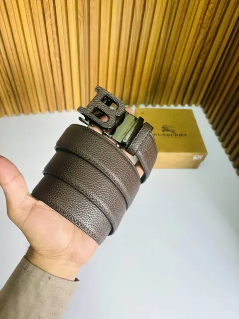 23 BURBERY PREMIUM QUALITY AUTOMATIC LOCK BELT