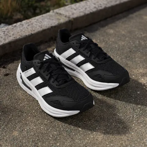 Adidas Adistar 3 SPW black
