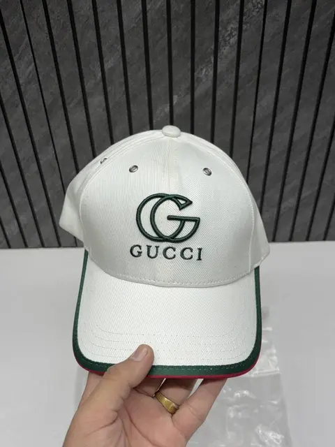 Gucci GG Red And Green Stripes White Premium Unisex Hat With Original Polly Bag