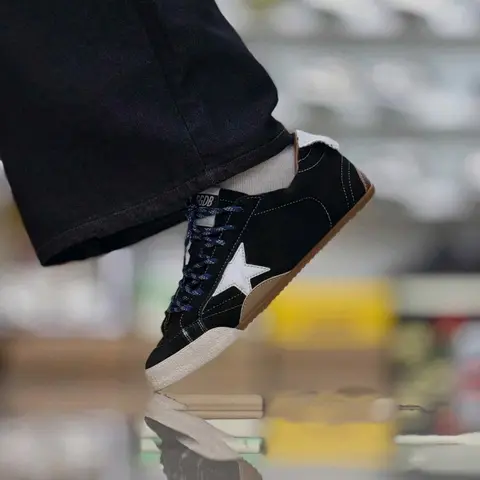 Golden Goose True Star Black White 1301
