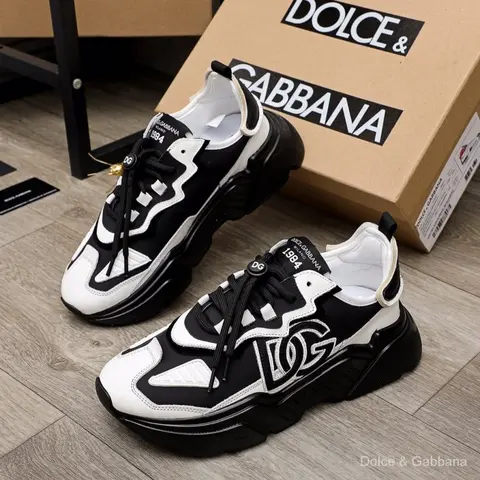 Dolce black daymaster sneaker