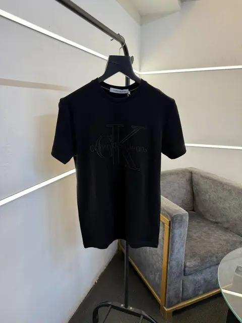 Calvin kline embroidery logo imported round neck tshirt black sale
