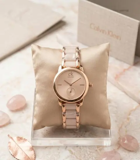 Calvin Klein Cheers Pink