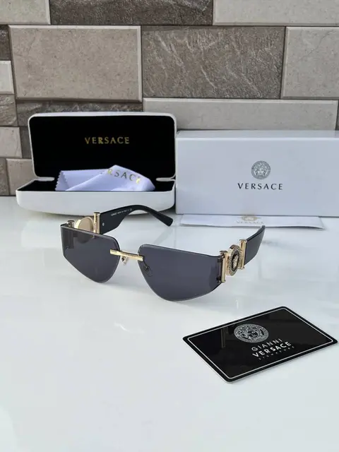 Versace 6773 gold black