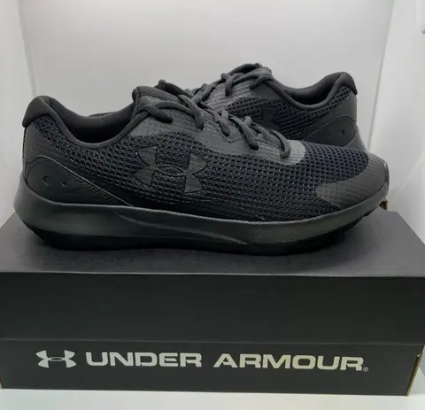 Under Armor Surge Black