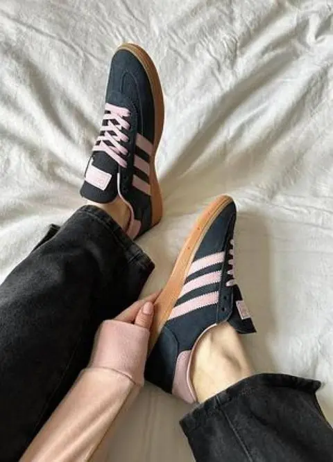 Adidas Handball Spezial Core Black pink gum
