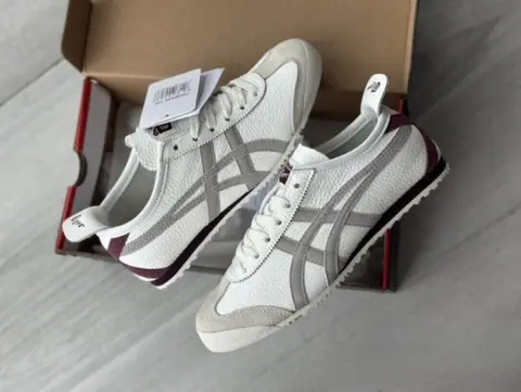 Onitsuka Tigar Mexico 66 White Grey Berry