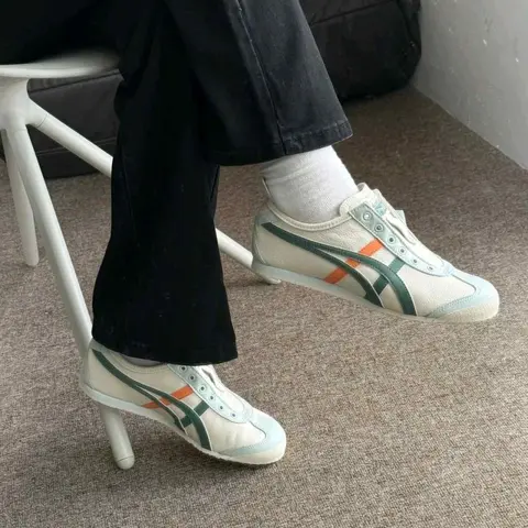 Onitsuukaa Tigerr Mexico 66 Slip On Cream Green 1253