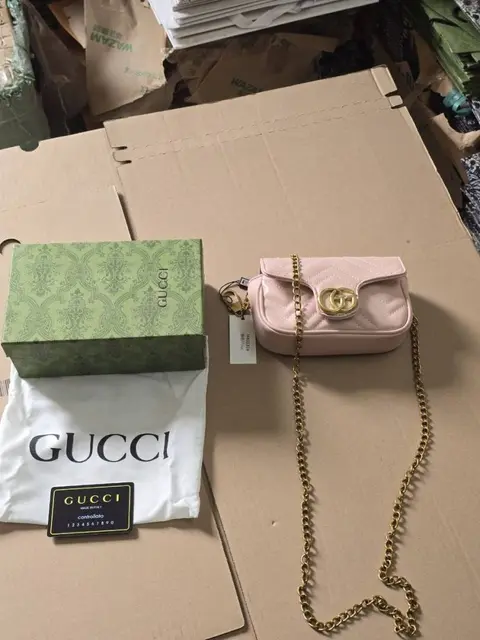 Gucci GG Marmont Mini Matelasse Shoulder Bag With OG Box & Dust Bag (Pink - 908)