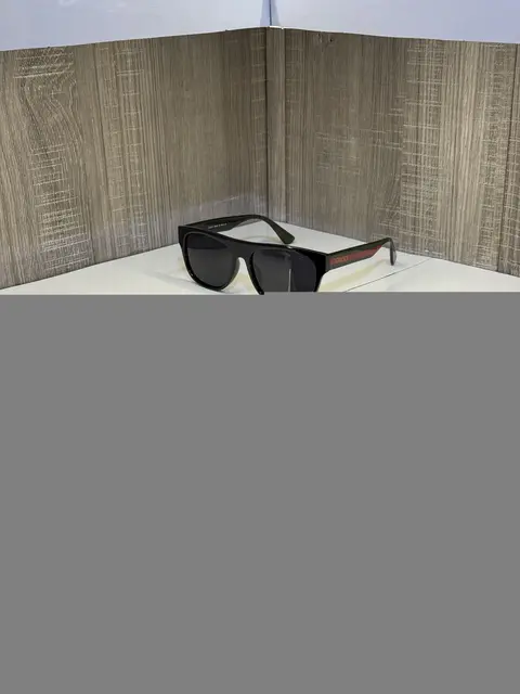 Gucci Model 2222 Premium sunglass
