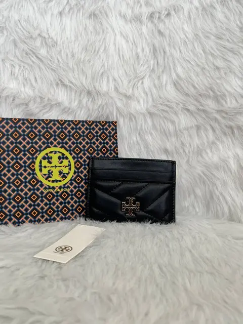 Tori Burch TC 2 Premium Quilted Card Holder With OriginalPacking