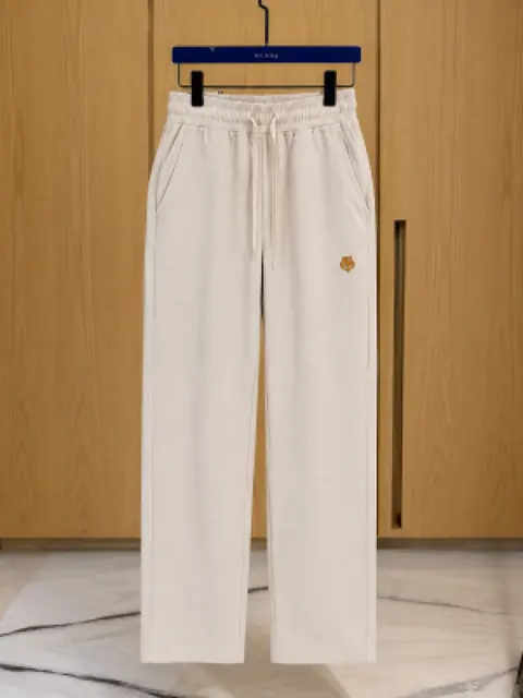 LORO PIANA IMPORTED STORE ARTICLE LEELAN FABRIC PAINTS