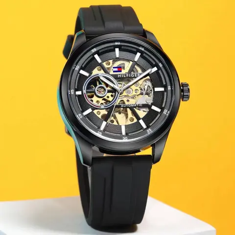 Tommy Hilfige r Automatic Silicon Full Black