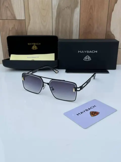 Maybach 156 black shaded
