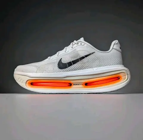 Nike Vomero Premium white orange