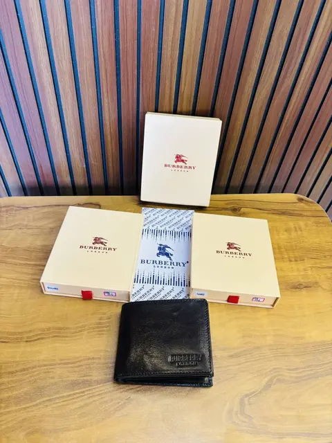 125 BURBERY PREMIUM QUALITY WALLET