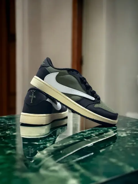 Travis Scott X Air Jordan 1 Low OG Olive Black With OG Box