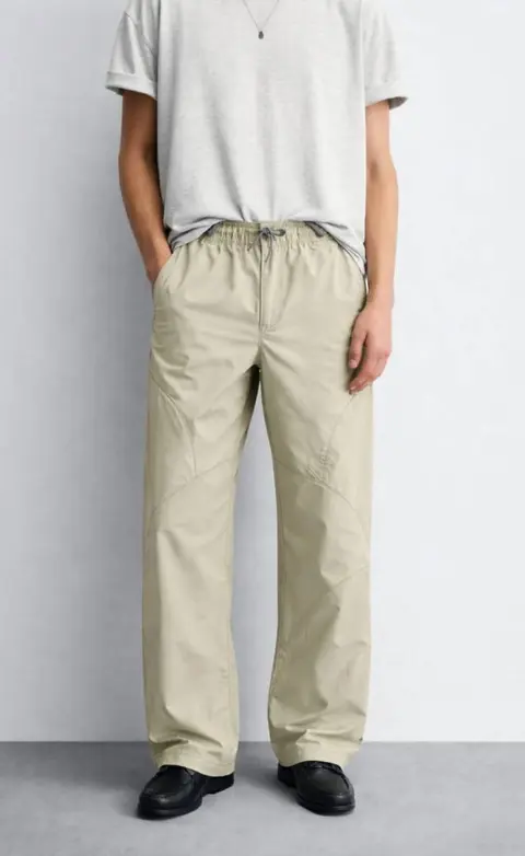 UNDER ARMOR STORE ARTICLE TRACK PANT