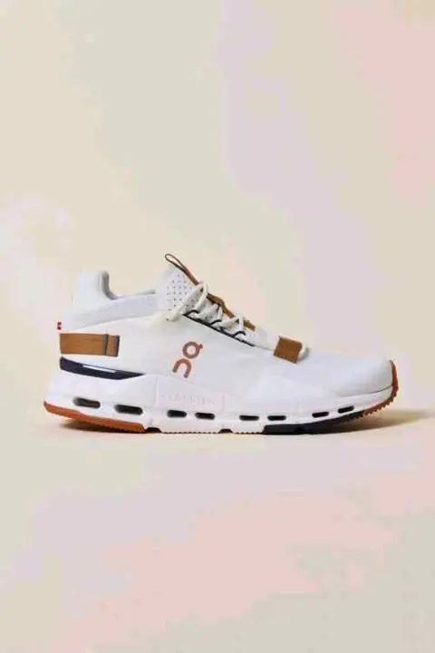 On Cloudnova 2 Ivory 747