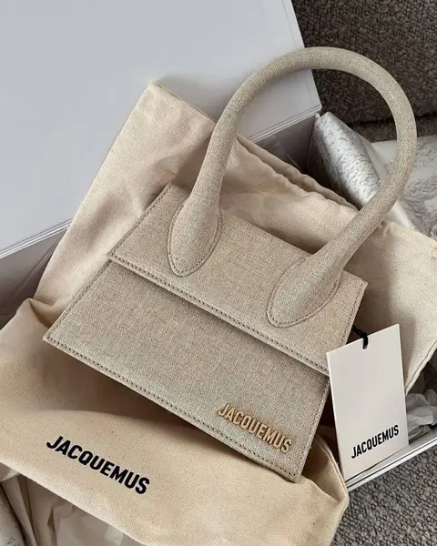 Jacquemus Le Chiquito Hamp With Original Box Packing