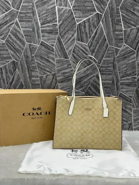 Coach Nina Large Box Tote With OriginalBox Packing