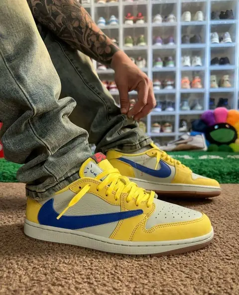 Nike Air Jordan Retro Low X Travis Scott Canary Yellow sale