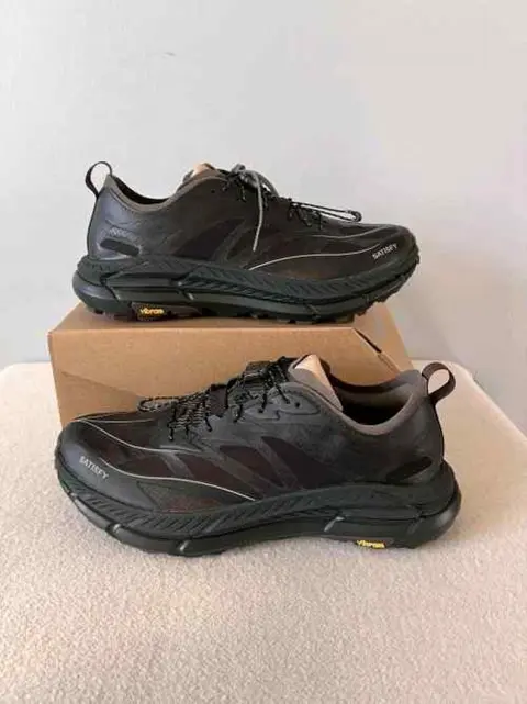 Hoka X Satisfy One Mafate Speed 4 Lite Coffee