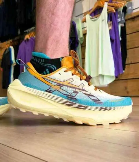 Trabuco Max 4 WHEAT YELLOW 2668