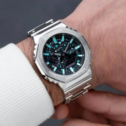 Casio G shock Gm2100 - J1326