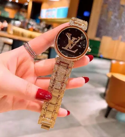 Louis Vuitton Tash Gold-Black