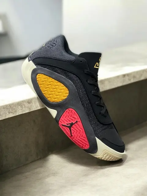 Air Jordan X Tatum 2 Colourways