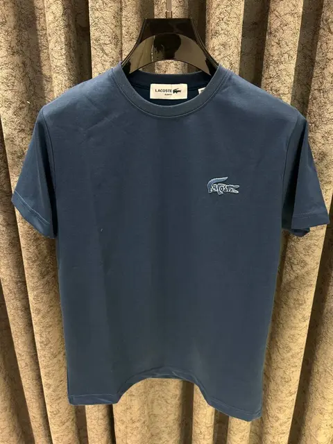 Lacoste IMPORTED STORE ARTICLE T-SHIRT