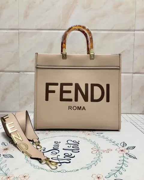 Fendi Sunshine Shopper Tote Large Size With FendyCharm LongBelt