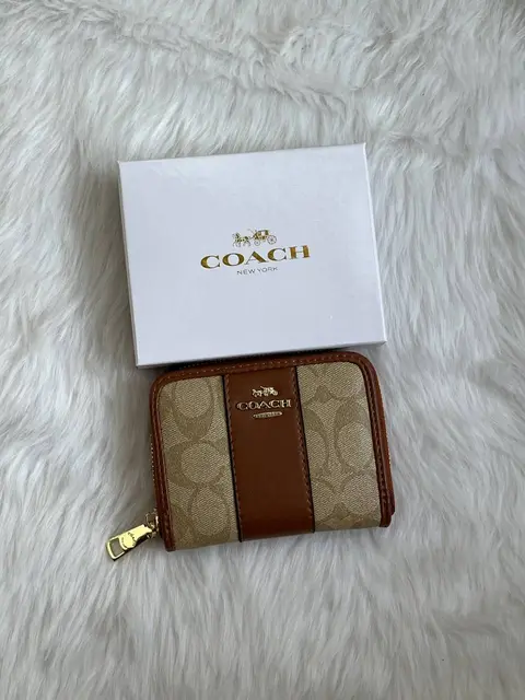 Coach 111 Wheat Mini Wallet With Original Box