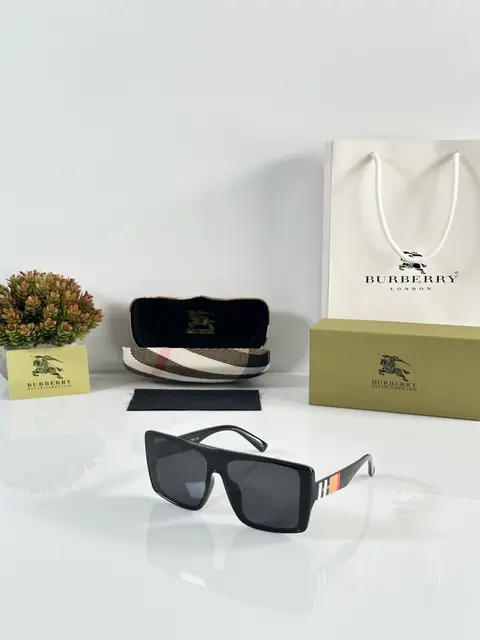 Burberry 9059 Black