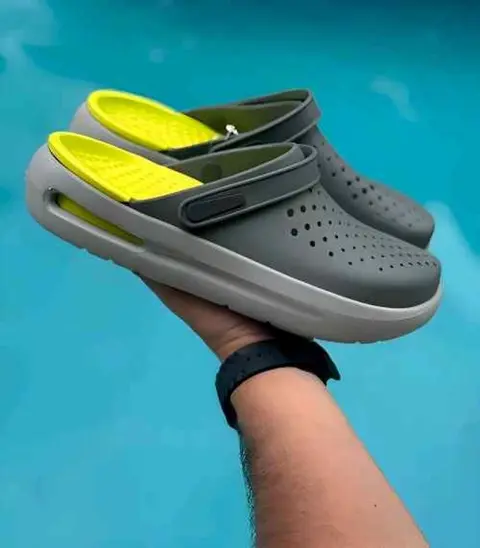 Crocs inmotion Clogs Grey Yellow