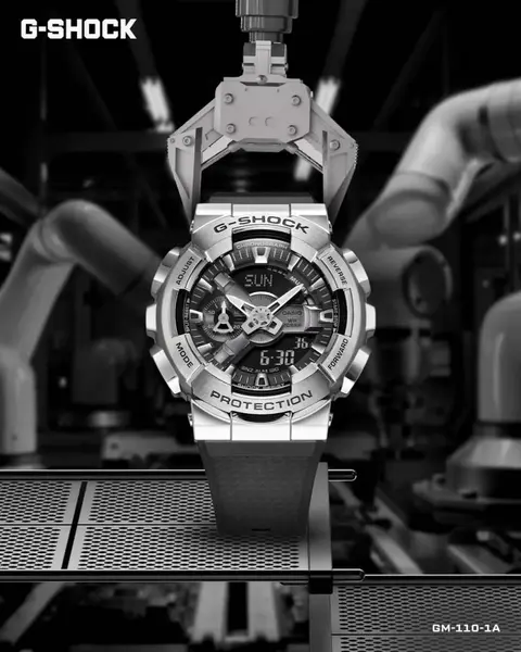 Casio g shock gm110 silver