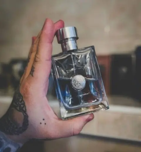VERSACE PURE HOMME EAU DE TOILETTE