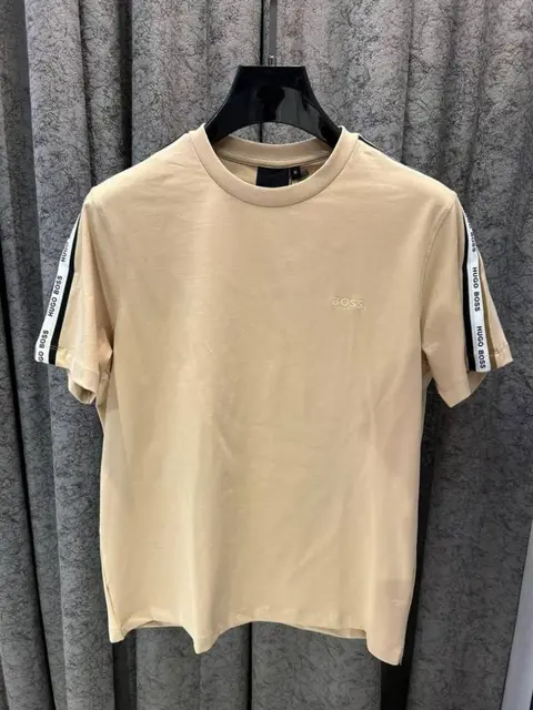 HugXox BosXs IMPORTED STORE ARTICLE T SHIRT