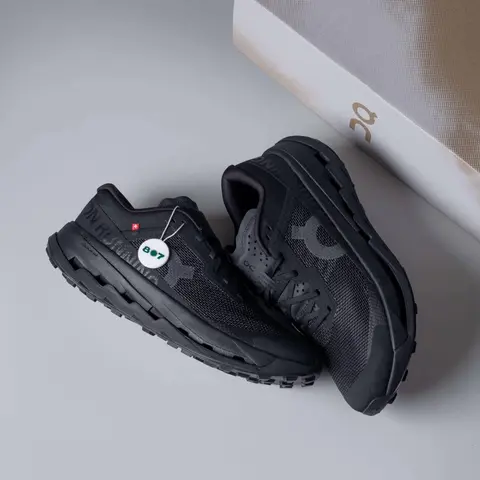 On Cloudultra 3 All Black