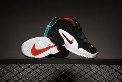 Nike airmax penny black white red