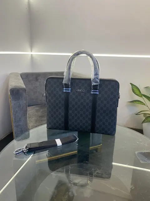 Gucci Imported leather laptop bag with double zip back zip and strap black silver