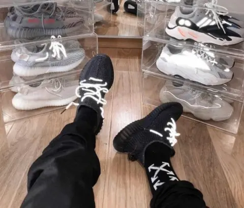 Adidas Yeezy 350 V2 Lace Reflective Semi Ua