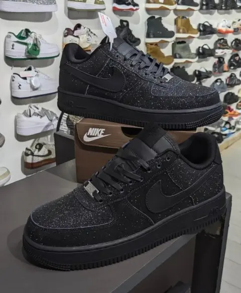 Nike Airforce 1 All Black Glitter