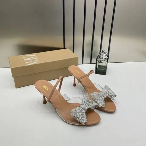 Zarra Bow Crystal Jewel Heel With OG Box 3053-1