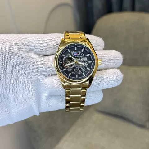 Tommy Hilfigar Automatic 064