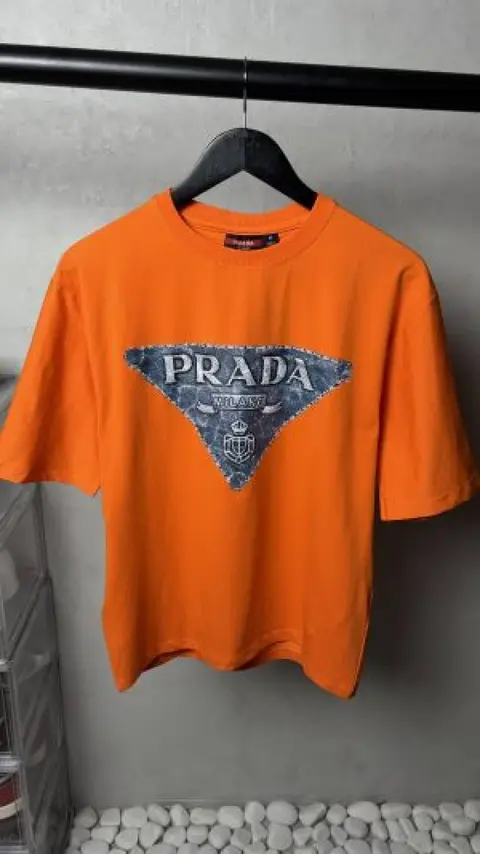 Prada Milano Logo T-Shirt 1184